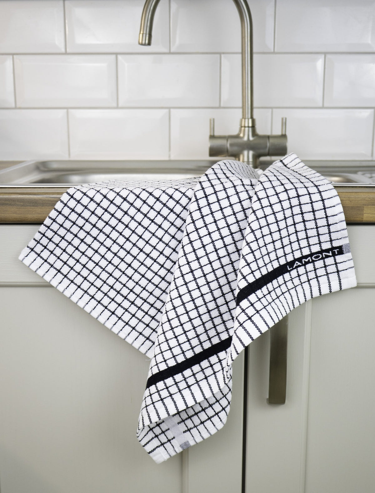 Poli-Dri Classic tea towel in Black, 100% cotton terry check with woven border