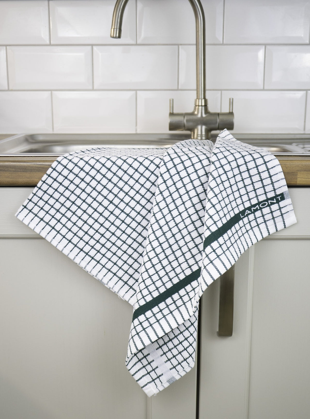 Poli-Dri Classic tea towel in Hunter Green, 100% cotton terry check with woven border