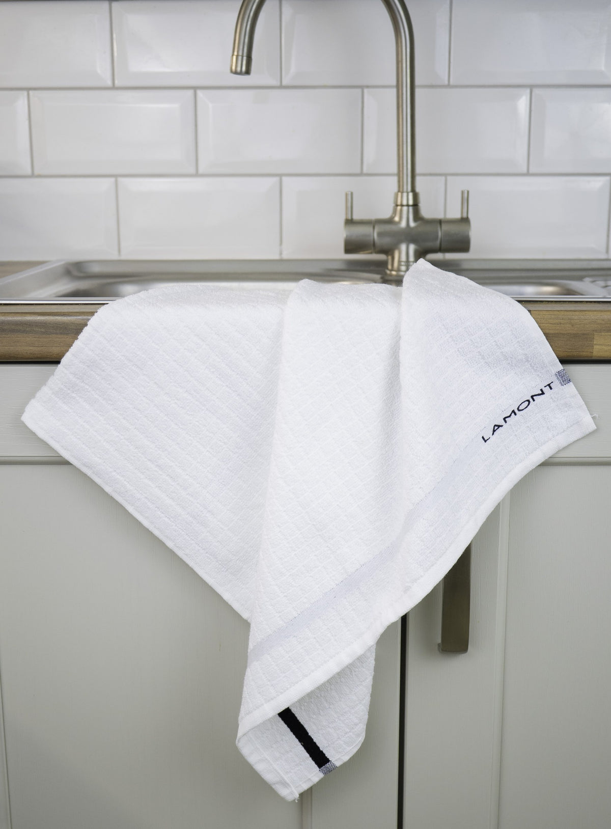 Poli-Dri Classic tea towel in White, 100% cotton terry check with woven border
